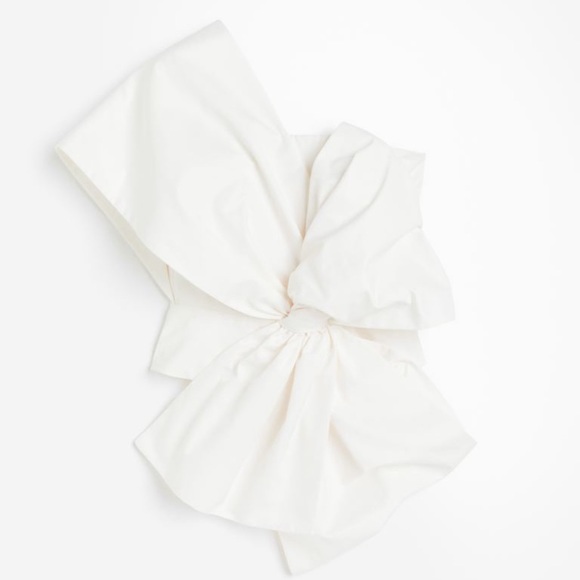 BOW FRONT TOP - Picture 5 of 13